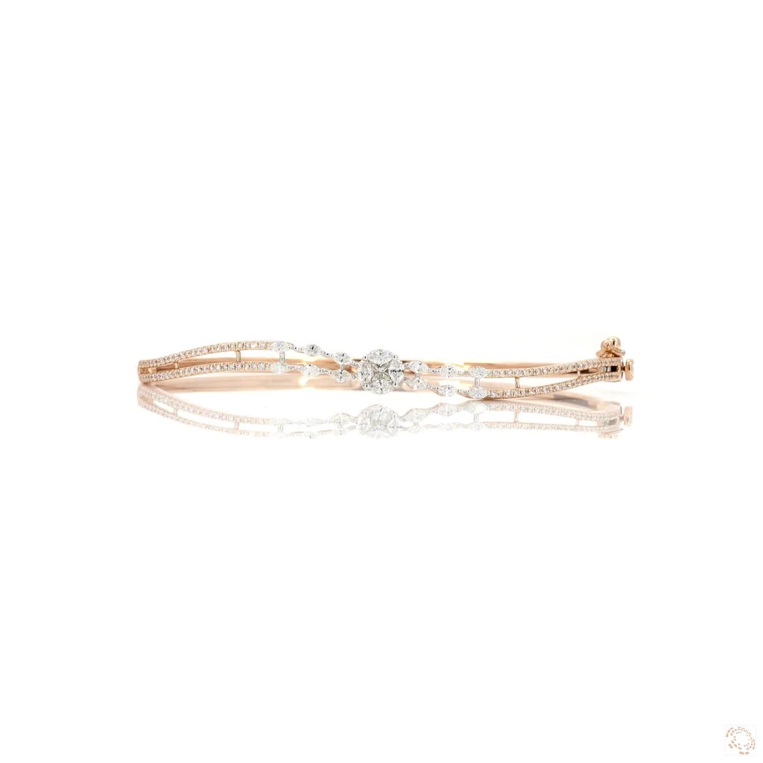 Aquilina Bracelet: Flowing Elegance of Light
