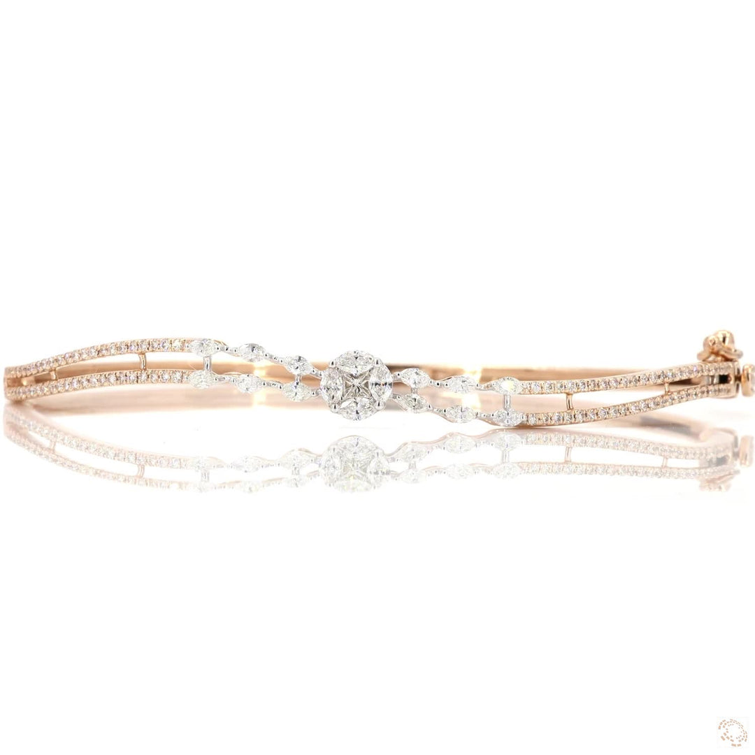 Aquilina Bracelet: Flowing Elegance of Light