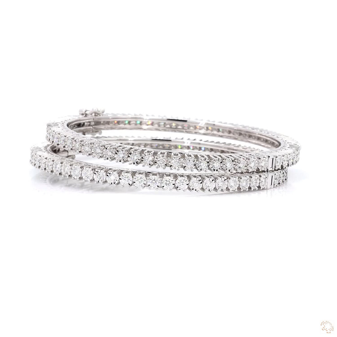 Eternal Elegance - Solitaire Round Bangle