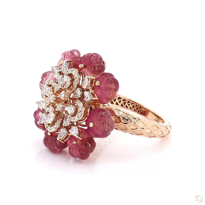 Blooming Tale : A story of Art and Elegance