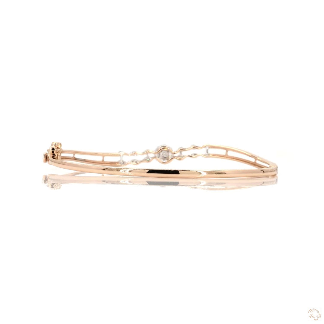 Aquilina Bracelet: Flowing Elegance of Light