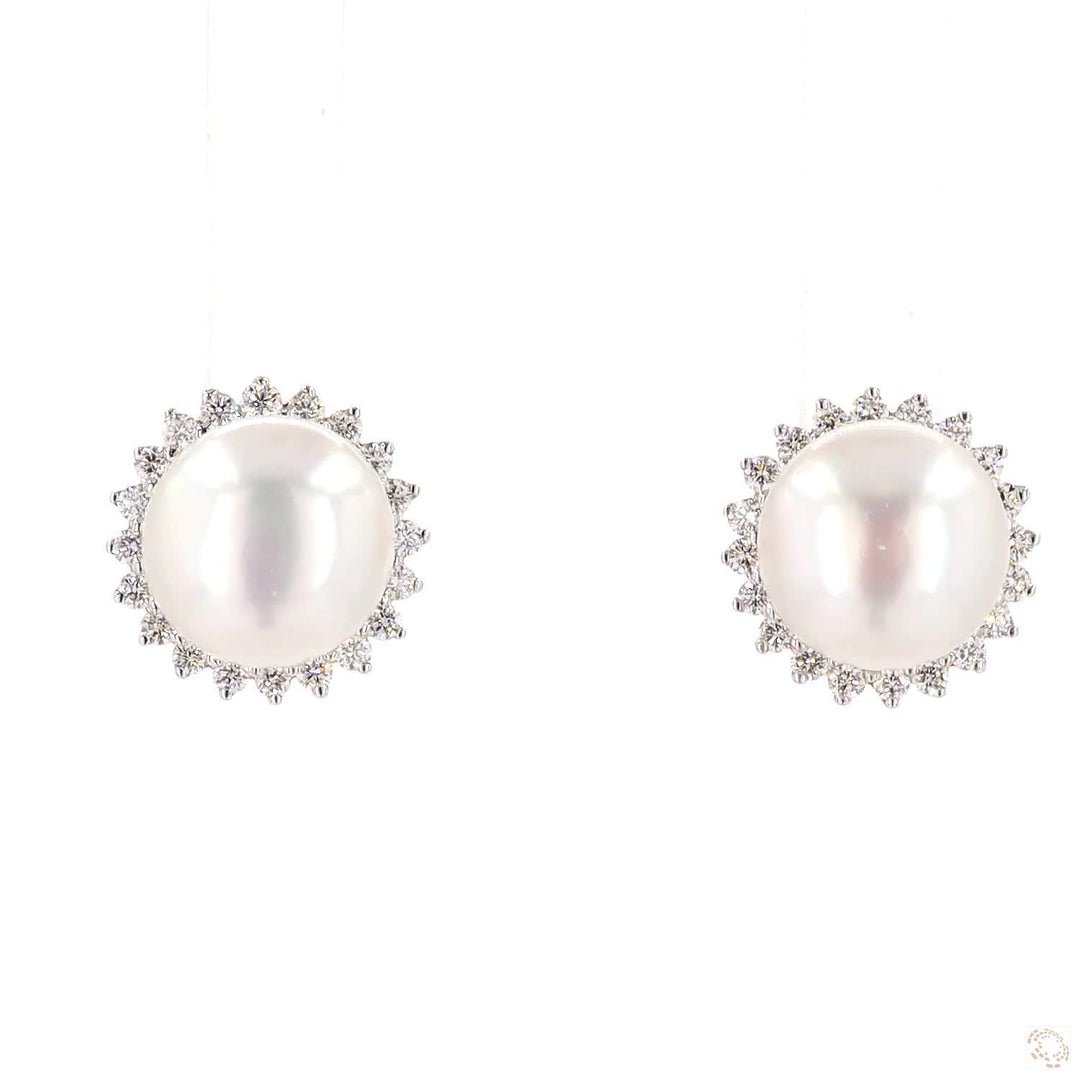 Luna Pearl Suite : Luminious Pendent set