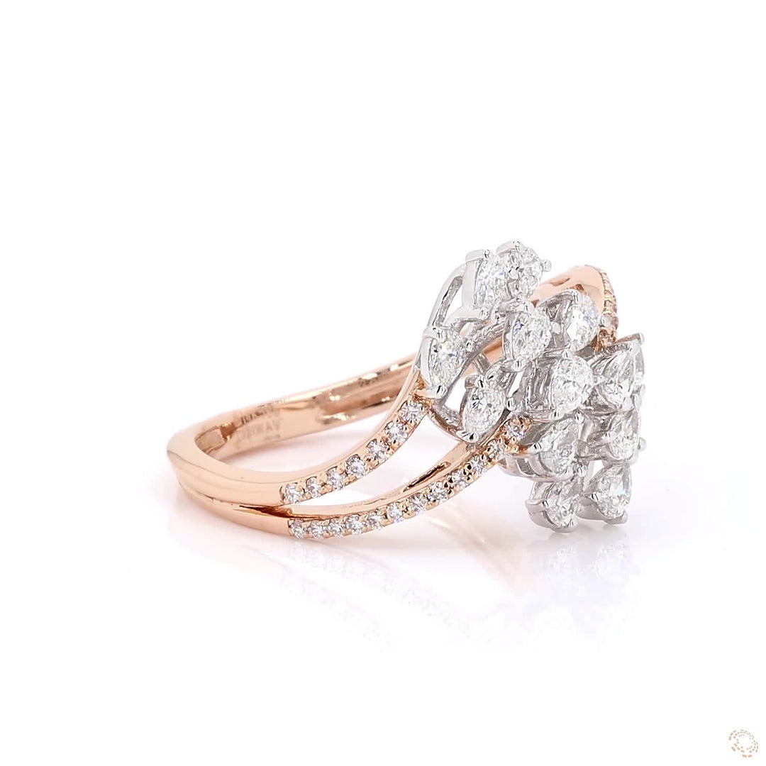 Fluid Elegance Ring : Feel the Flow