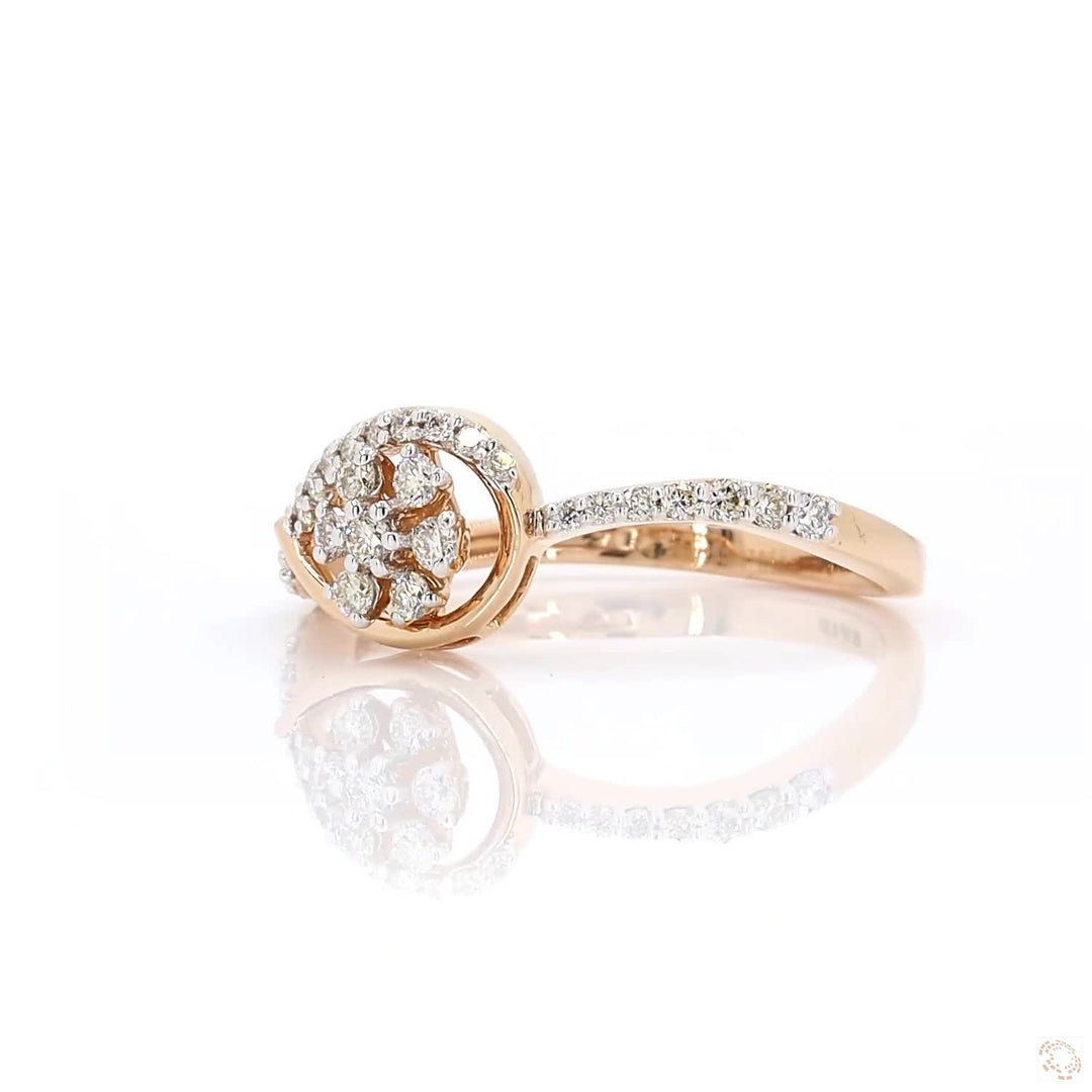 Nostalgic Charm Ring : Transcends time